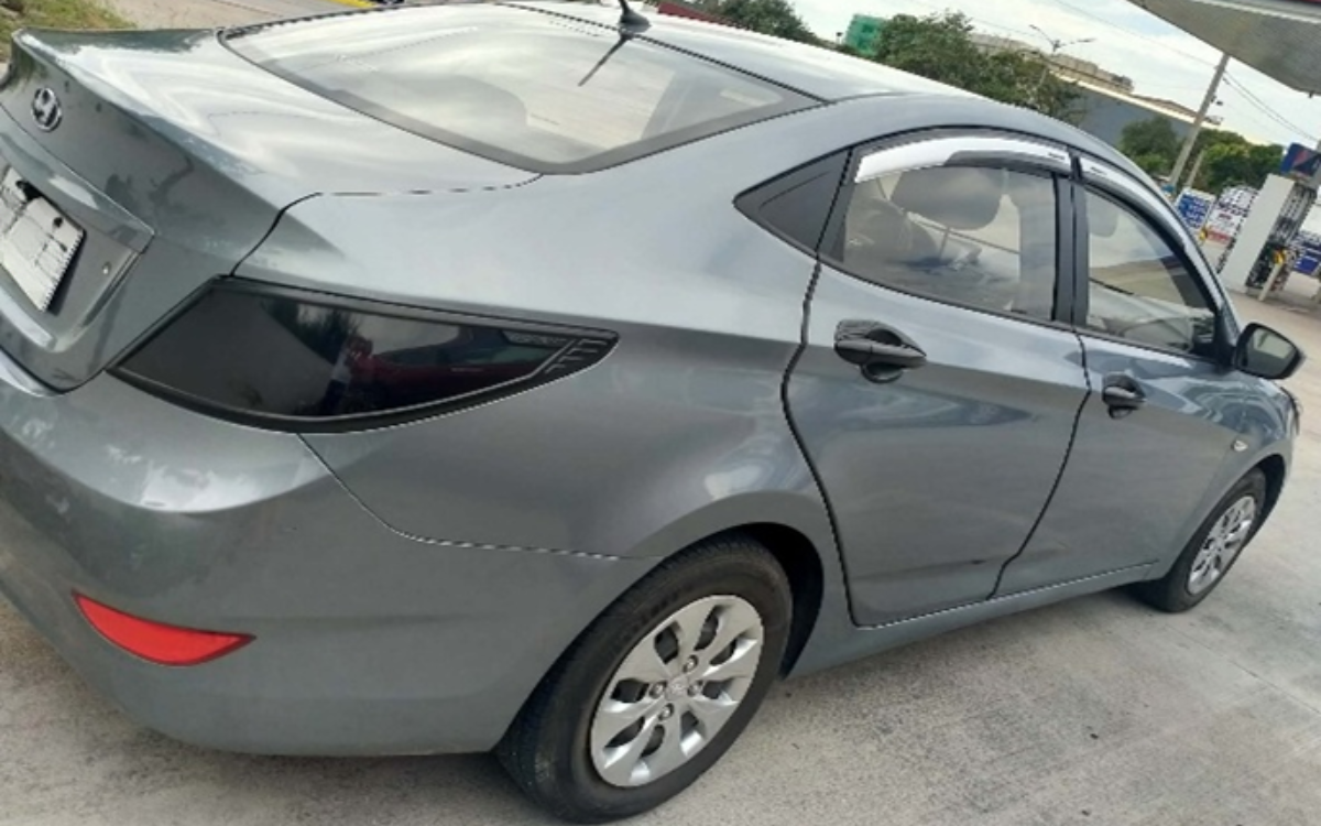 ANKI Travel & Tours sedan unit